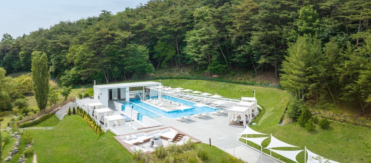 The Suites Hotel Namwon Экстерьер фото