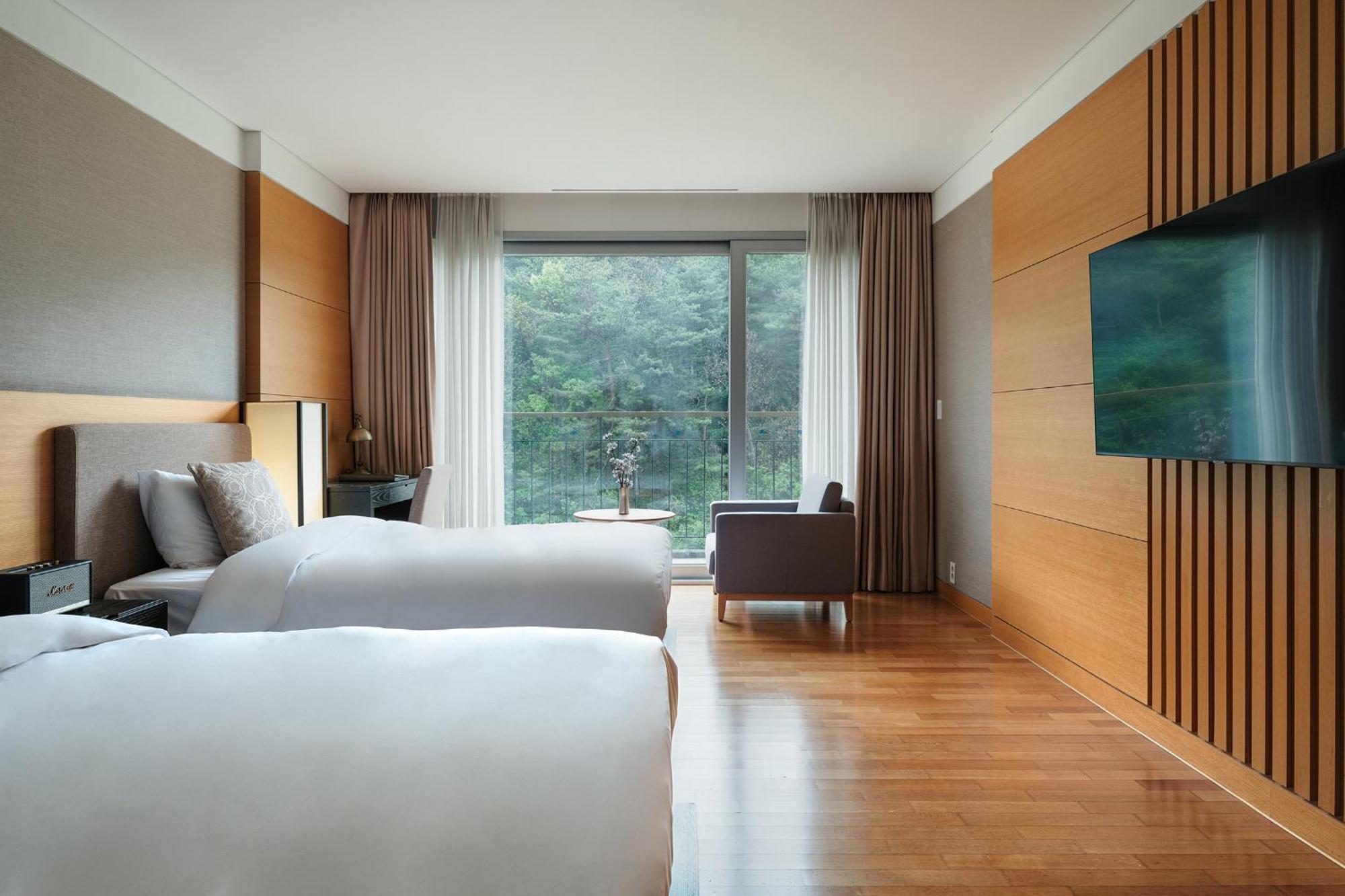 The Suites Hotel Namwon Экстерьер фото