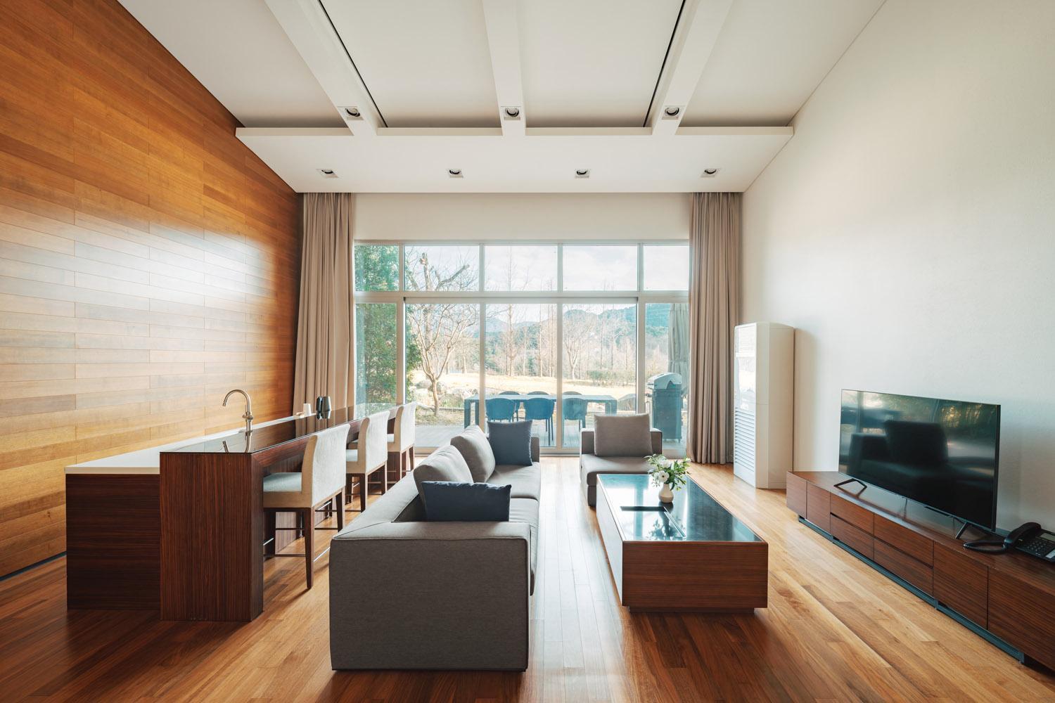 The Suites Hotel Namwon Экстерьер фото